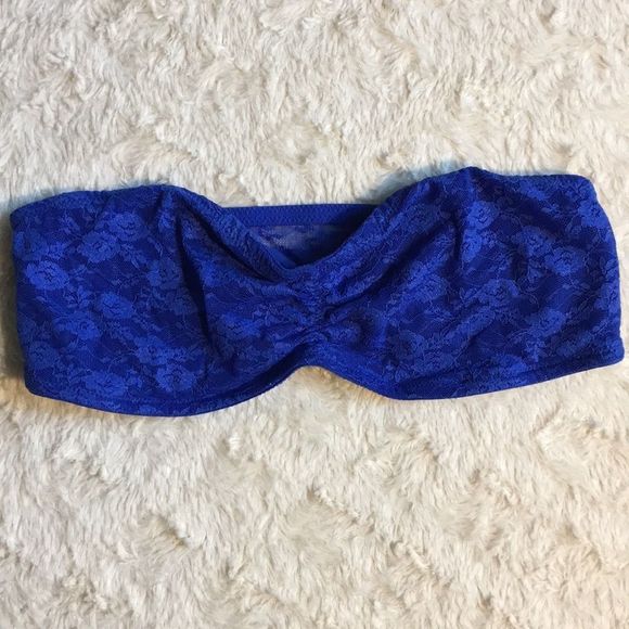 Pink VS Lace Bandeau Bundle - Picture 8 of 10